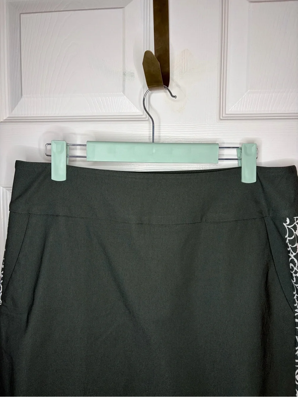 Swing Control Olive Green Tummy Control Vented Tech Skort Side Details 10 NWT